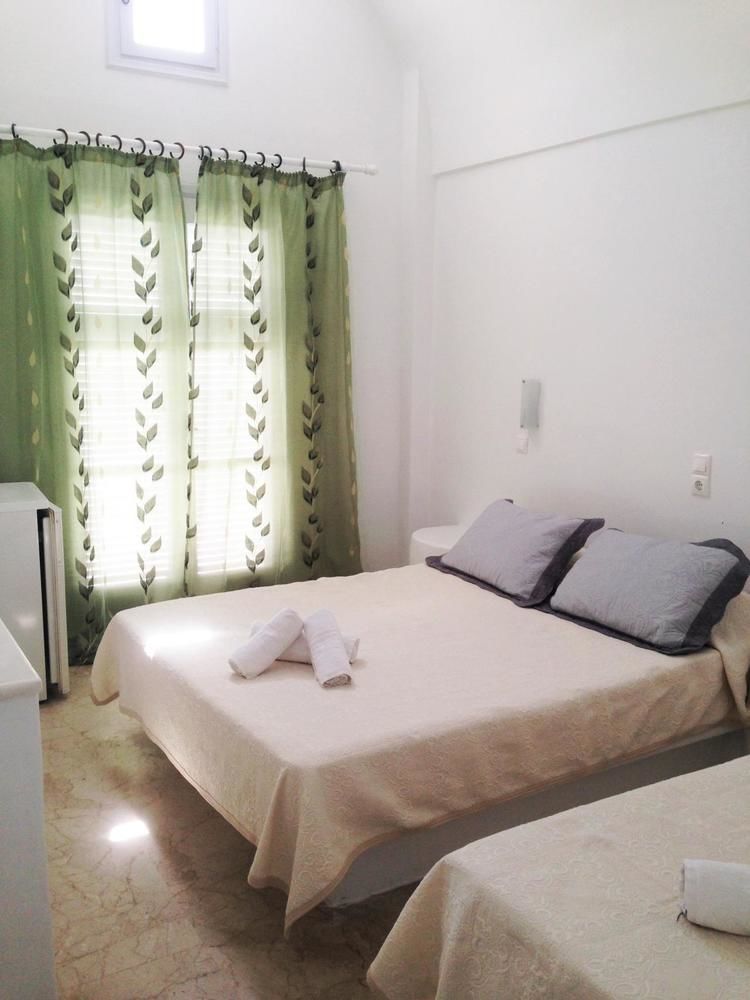 Join Us Low Cost Rooms Kamari  Bagian luar foto
