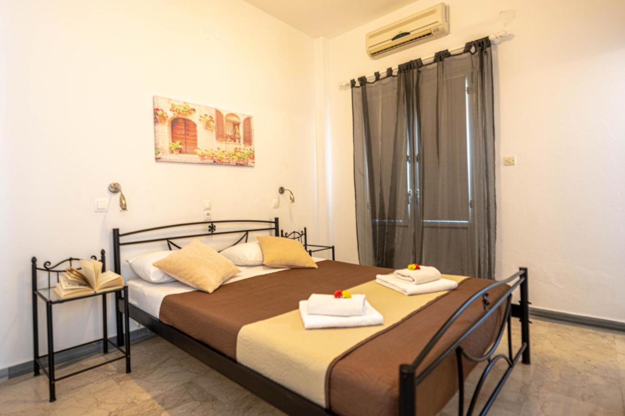 Join Us Low Cost Rooms Kamari  Bagian luar foto